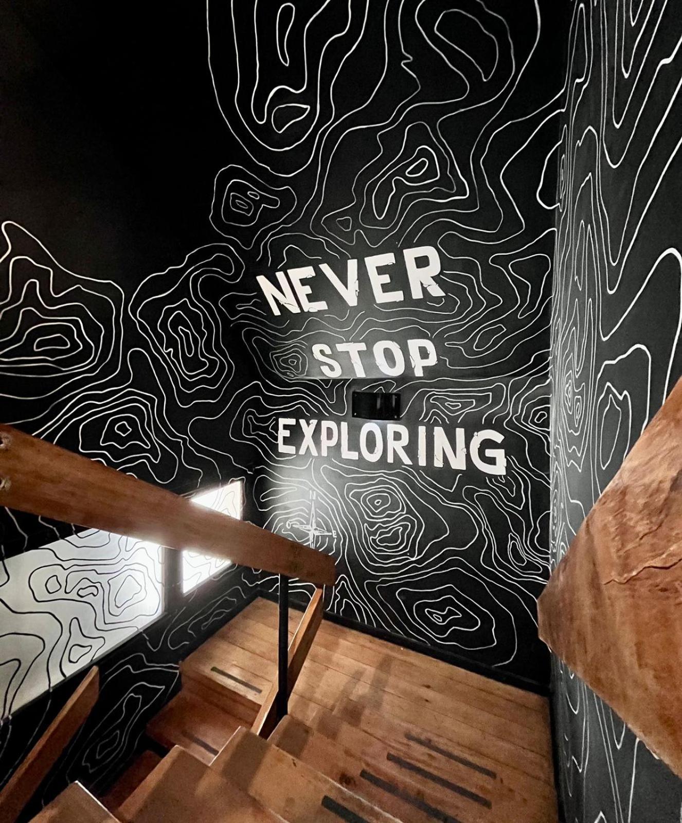 Moving Hostel Travel Bar San Carlos de Bariloche Ngoại thất bức ảnh