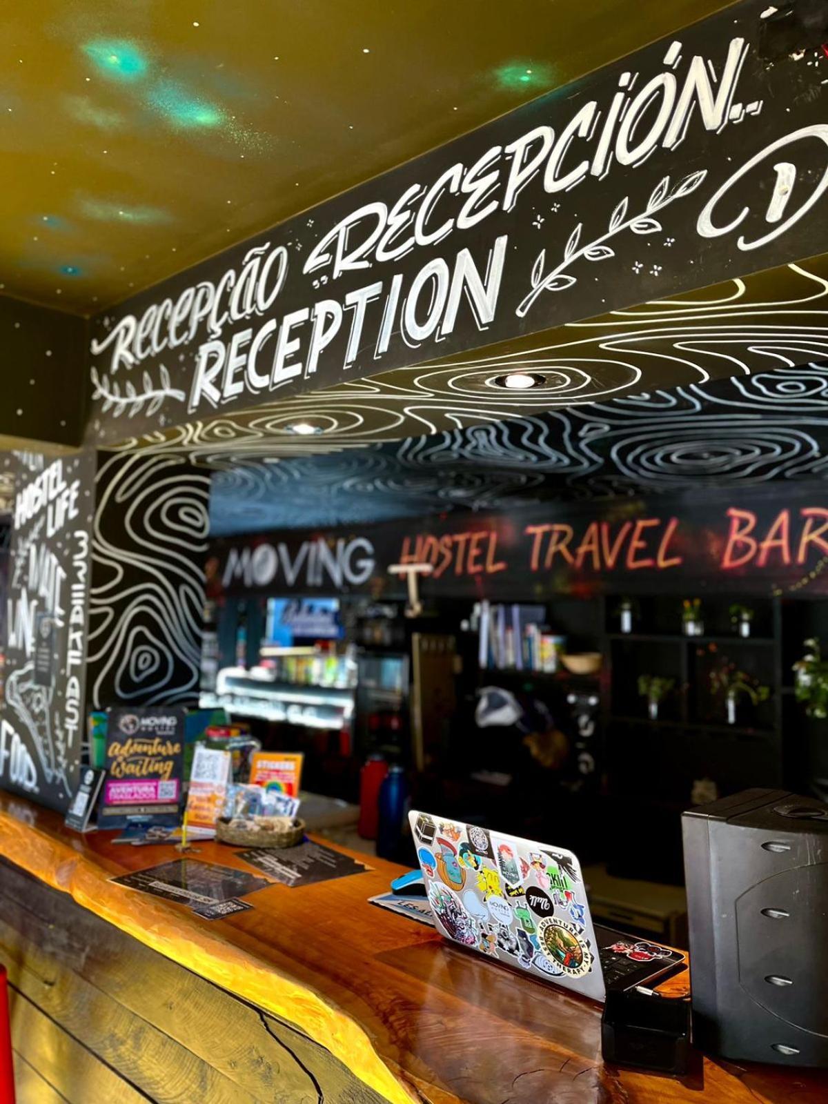 Moving Hostel Travel Bar San Carlos de Bariloche Ngoại thất bức ảnh