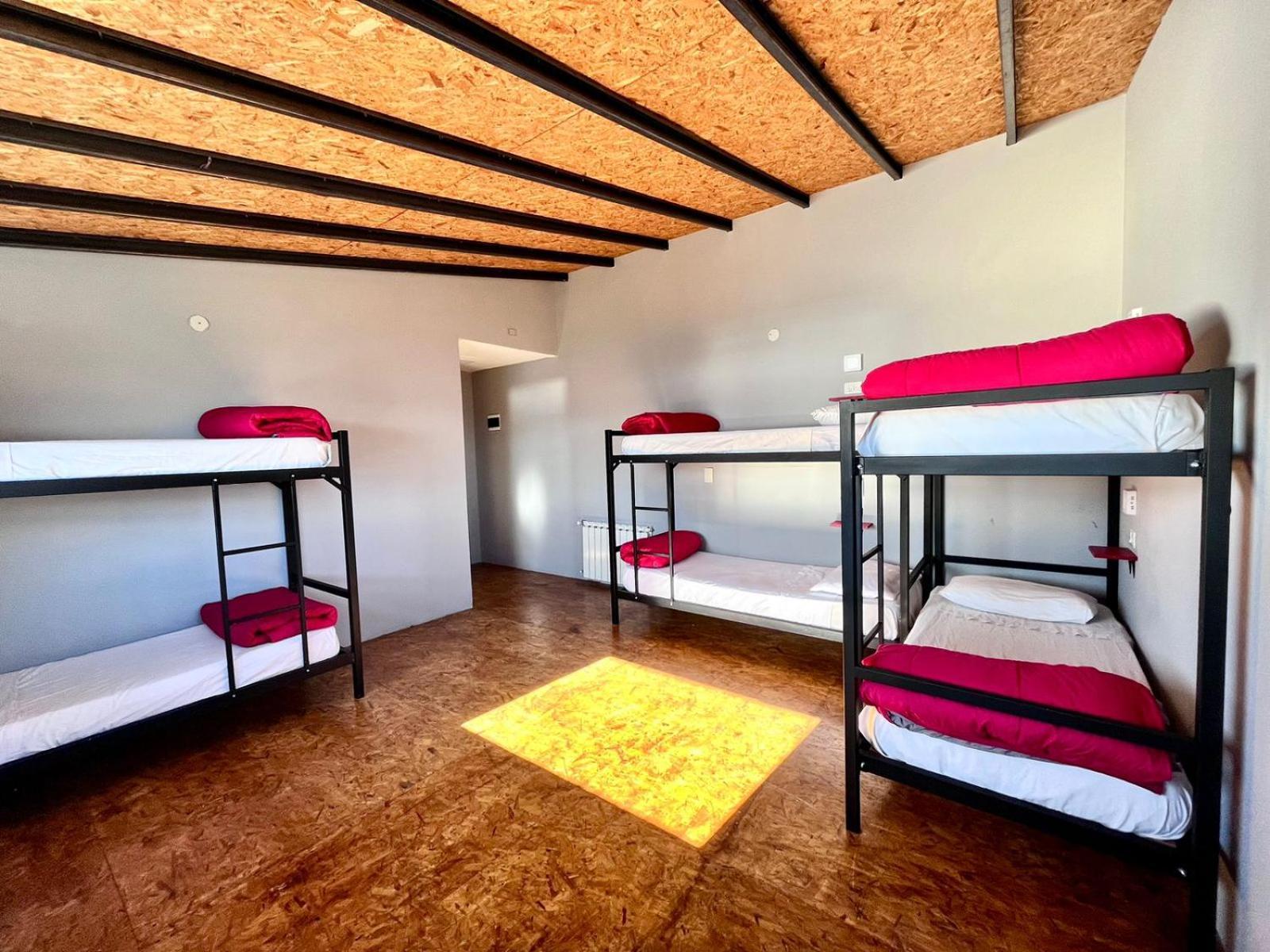 Moving Hostel Travel Bar San Carlos de Bariloche Ngoại thất bức ảnh